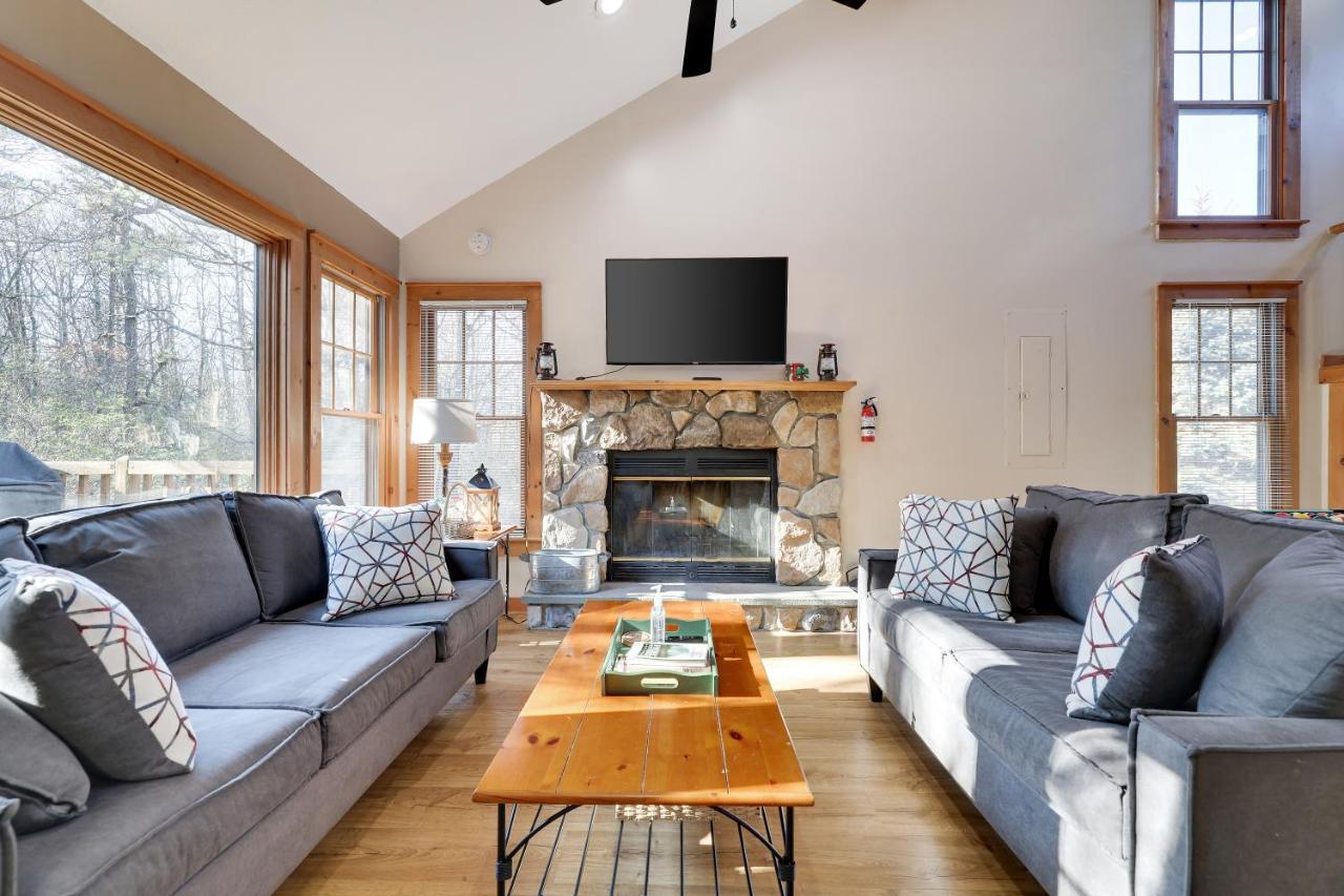 Pocono Mountain Home , Hot Tub- 1 Mile To Skiing! Tannersville Exterior foto